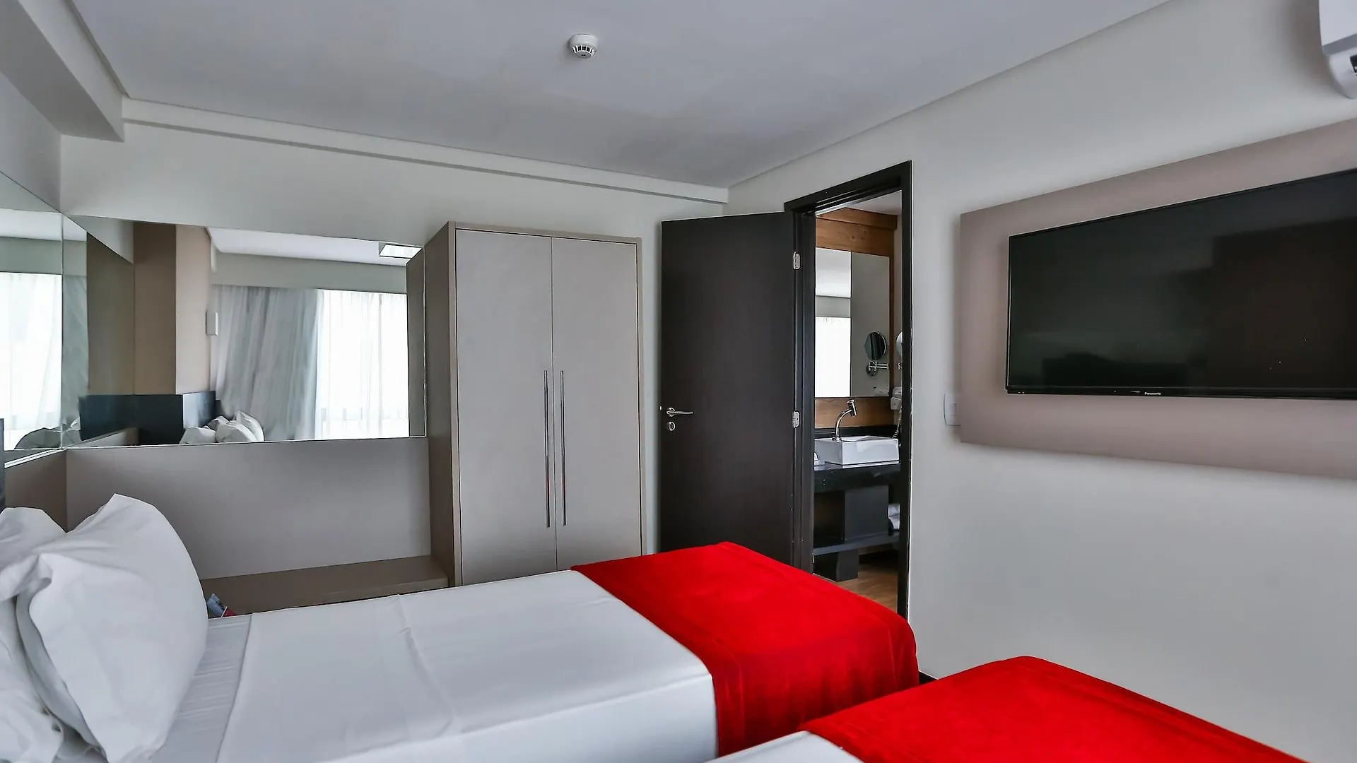 Roomo Praia De Boa Viagem Residencial Recife 0*,